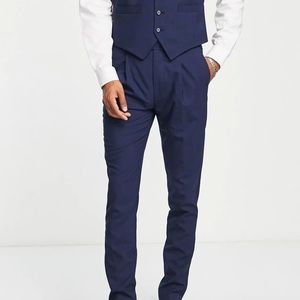 Noak premium wool-rich skinny suit pants.navy. Waist 31, length 30. Never worn.